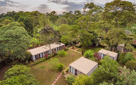 KALIWA LODGE .